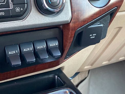 Used 2014 Ford F350 King Ranch w/ King Ranch w/Chrome Package image 30