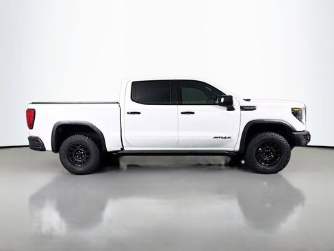 Certified 2024 GMC Sierra 1500 AT4X w/ AT4X AEV Edition image 8