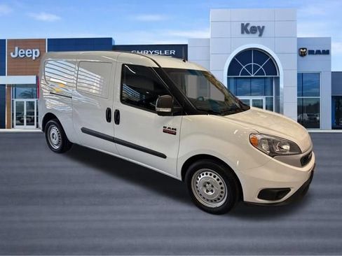 Used 2022 RAM ProMaster City Tradesman FWD image 9
