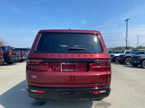 New 2025 Jeep Wagoneer Series II image 3