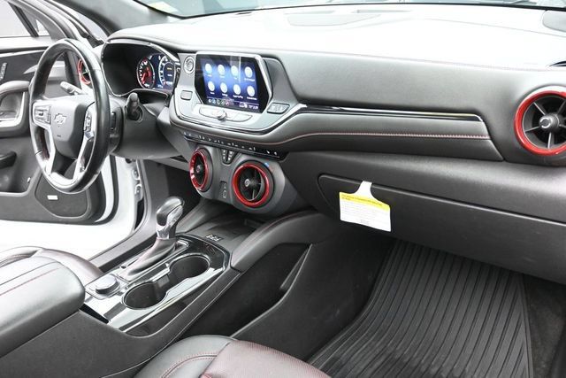 Used 2019 Chevrolet Blazer RS FWD image 34