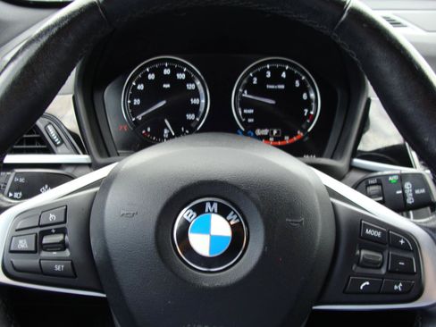 Used 2019 BMW X1 xDrive28i AWD/4WD image 12
