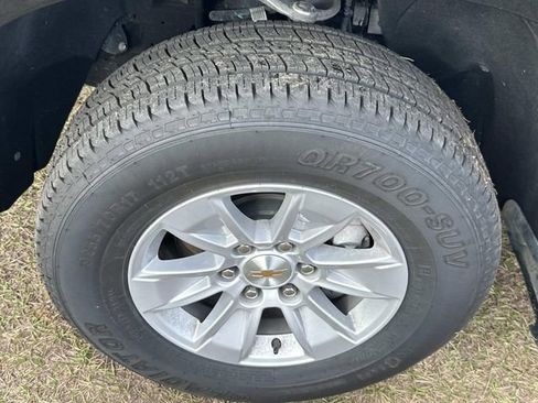 Used 2025 Chevrolet Silverado 1500 LT image 14