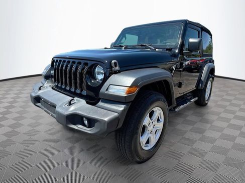 Used 2022 Jeep Wrangler Sport AWD/4WD image 4