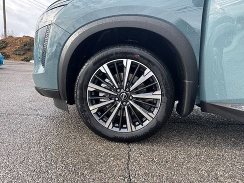 New 2026 Nissan Pathfinder Platinum AWD/4WD image 27