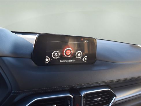 Used 2019 MAZDA CX-5 Touring image 12