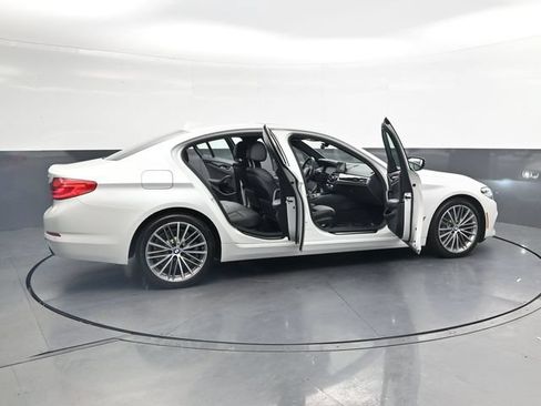 Used 2020 BMW 530i xDrive w/ Premium Package AWD/4WD image 32