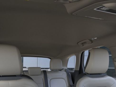 New 2026 Lincoln Corsair Premiere image 44