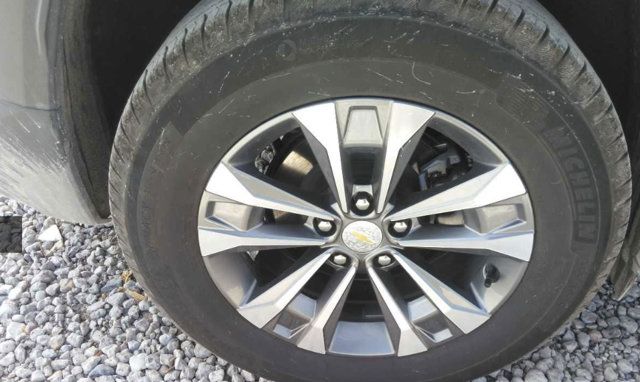 Used 2026 Chevrolet Equinox LT FWD image 10
