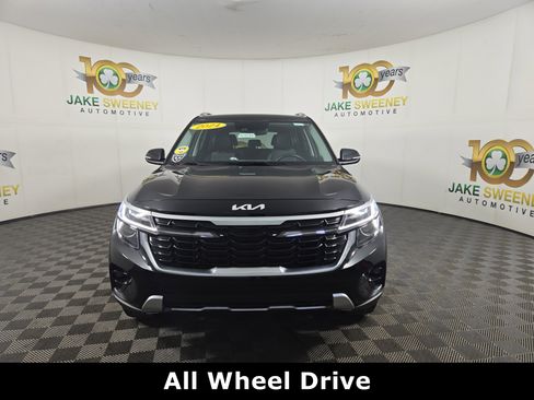 Used 2024 Kia Seltos S image 2