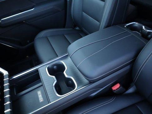 New 2026 GMC Acadia Elevation image 28