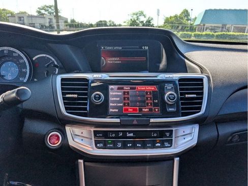 Used 2013 Honda Accord EX-L image 26