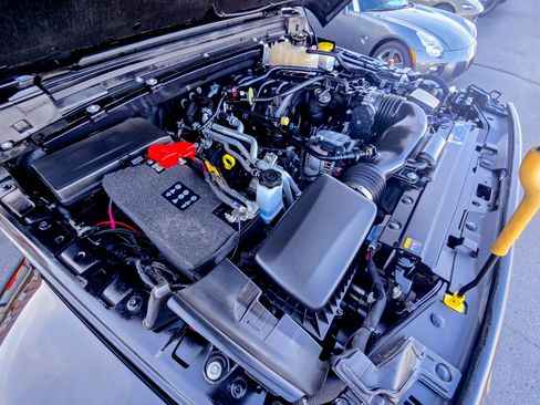 Used 2023 Jeep Gladiator Willys image 44