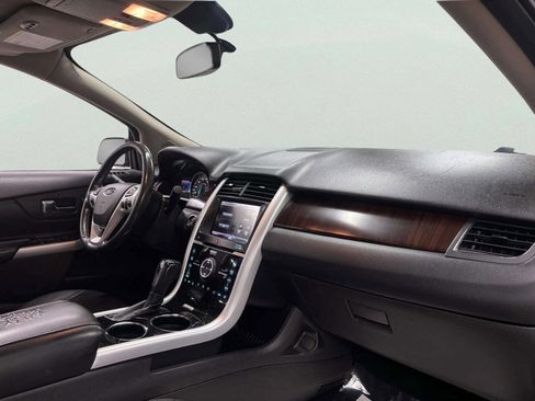 Used 2013 Ford Edge Limited AWD/4WD image 22