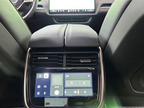 Used 2025 Rivian R1T Adventure image 51