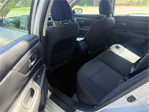 Used 2017 Nissan Altima 2.5 S w/ Power Driver Seat Package FWD image 11