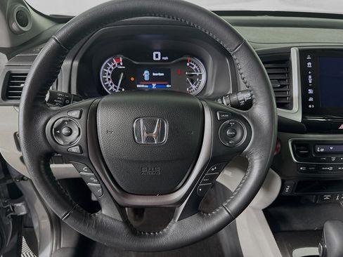 Used 2017 Honda Pilot EX-L image 9
