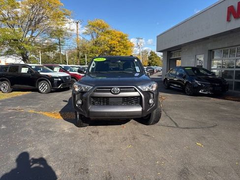 Used 2023 Toyota 4Runner SR5 image 6