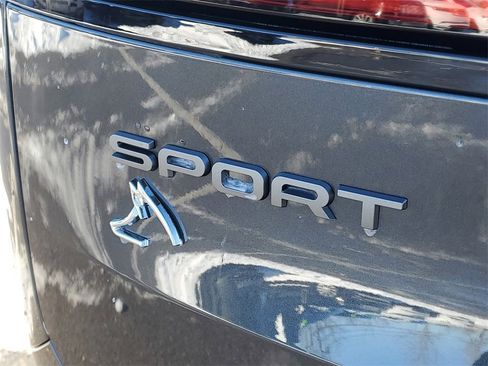 New 2026 Land Rover Range Rover Sport SE image 6