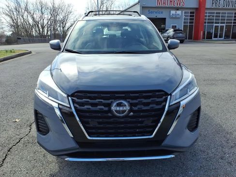Certified 2024 Nissan Kicks SV w/ Interior Electronics Package FWD image 19