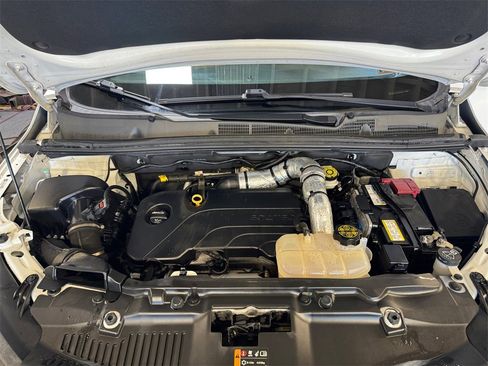 Used 2019 Buick Encore Essence w/ Experience Buick Package image 27