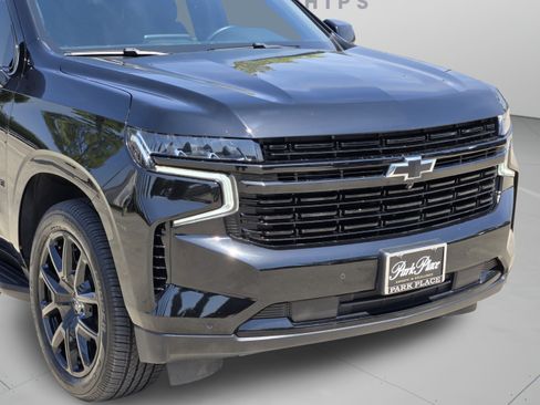 Used 2023 Chevrolet Tahoe RST w/ Luxury Package RWD image 35