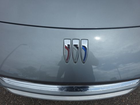 Used 2025 Buick Envista Preferred FWD image 23