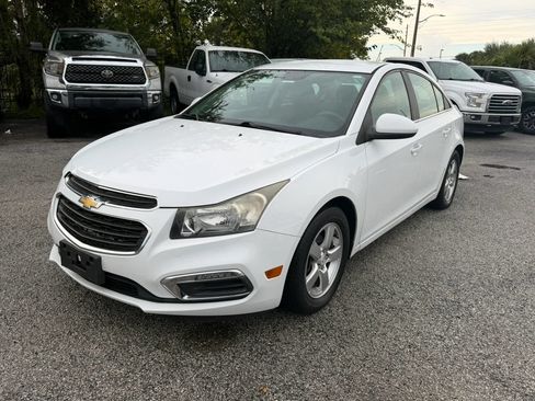 Used 2015 Chevrolet Cruze LT FWD image 8