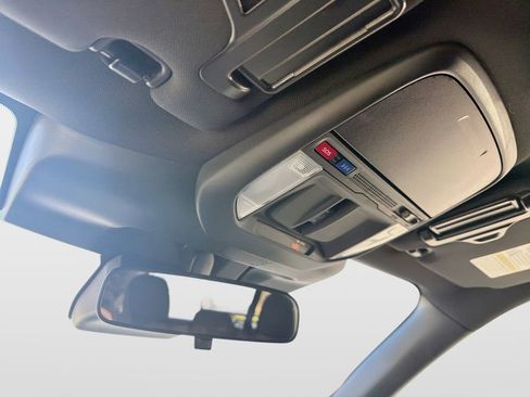 Certified 2025 Subaru Forester Premium image 24