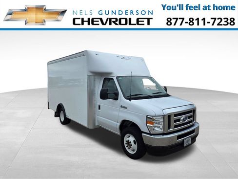 Used 2025 Ford E-350 and Econoline 350 Super Duty w/ Power Equipment Group RWD image 1