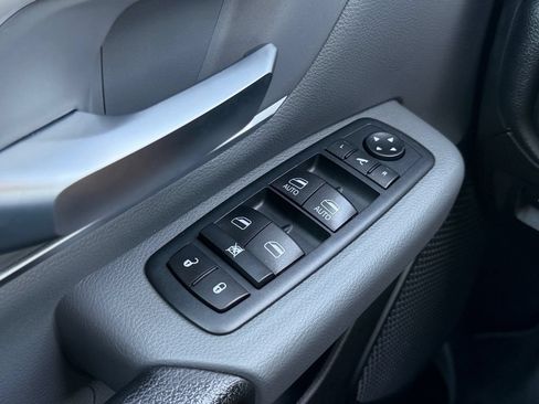 Used 2020 RAM 1500 Big Horn AWD/4WD image 23
