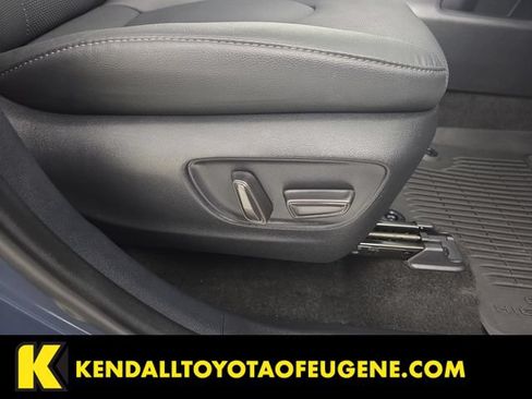 Certified 2024 Toyota Grand Highlander AWD image 31