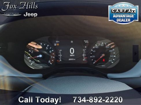 Used 2023 Jeep Compass Limited AWD/4WD image 19