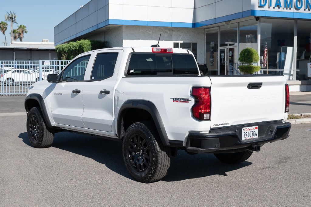 Used 2025 Chevrolet Colorado Trail Boss AWD/4WD image 6