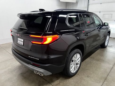 New 2026 GMC Acadia Elevation w/ Elevation Premium Package AWD/4WD image 3