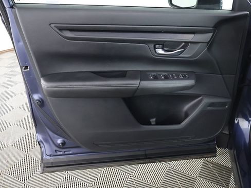 Used 2025 Honda CR-V LX image 19