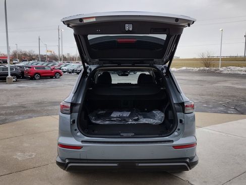 New 2026 Mitsubishi Outlander Trail Edition image 16