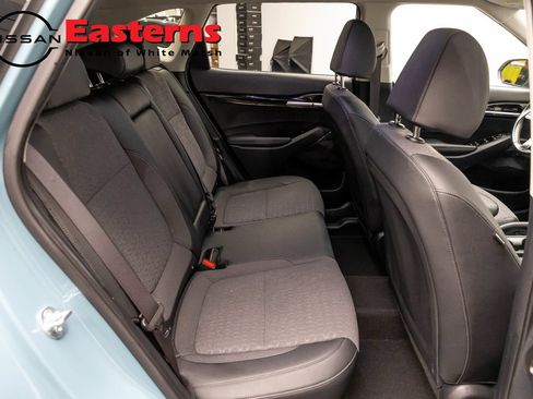 Used 2024 Kia Seltos S FWD image 22