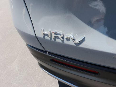 Used 2024 Honda HR-V Sport image 6