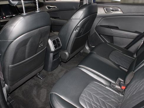 Used 2025 Kia Sportage X-Line AWD/4WD image 20