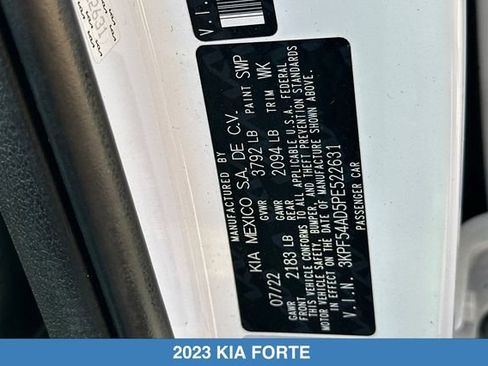 Used 2023 Kia Forte GT-Line w/ GT-Line Premium Package FWD image 32