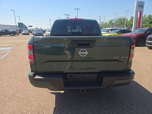 Used 2023 Nissan Frontier SV w/ SV Convenience Package AWD/4WD image 6