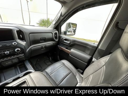 Used 2021 GMC Sierra 2500 Denali image 11