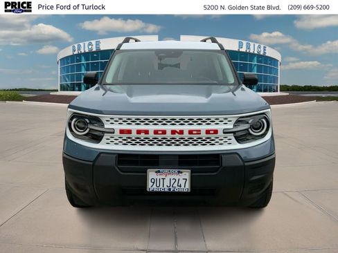 Used 2025 Ford Bronco Sport Heritage image 2