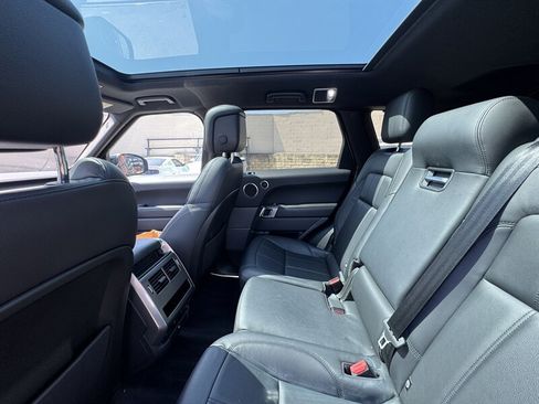 Used 2020 Land Rover Range Rover Sport SE AWD/4WD image 30