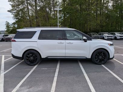 Used 2022 Kia Carnival SX Prestige