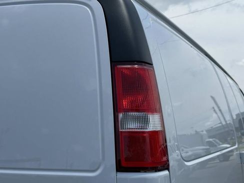 New 2025 Chevrolet Express 3500 Work Van w/ Driver Convenience Package image 32
