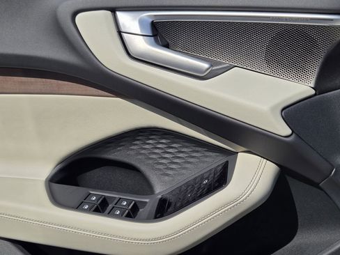 New 2025 Audi A5 2.0T Prestige image 25