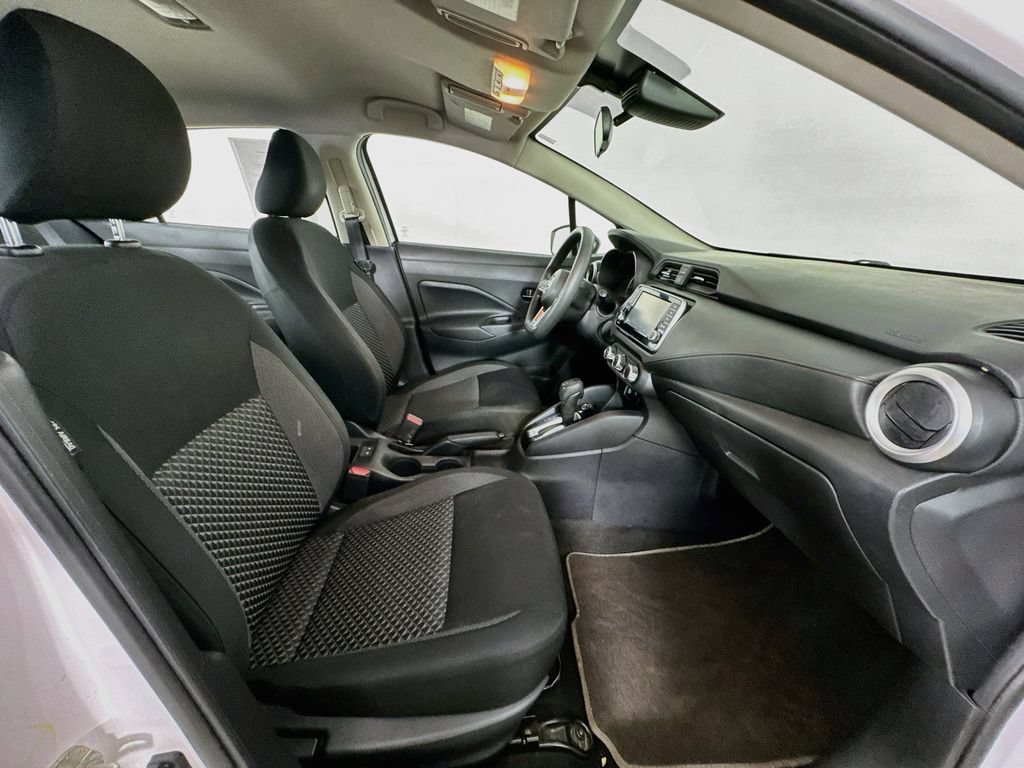 Used 2020 Nissan Versa S FWD image 26