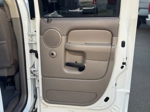 Used 2004 Dodge Ram 2500 Truck SLT w/ Trailer Tow Group AWD/4WD image 32